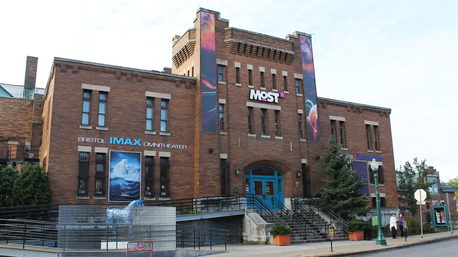 Franklin Street entrance of the Milton J. Rubenstein Museum of Science and Technology in Syracuse